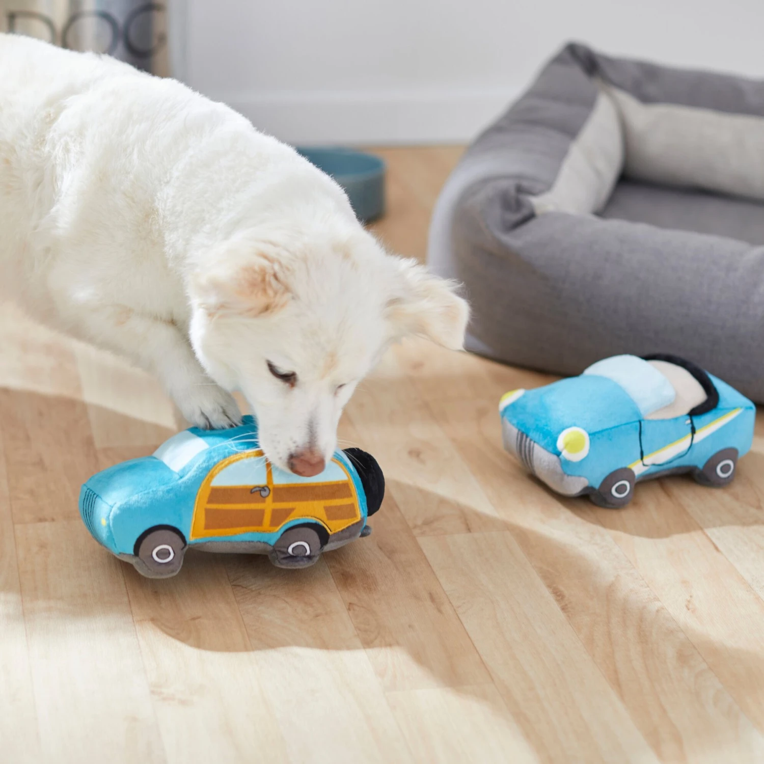 Frisco Road Trip Cruisers Plush Squeaky Dog Toy, 2 Count 5 Frisco Road Trip Cruisers Plush Squeaky Dog Toy, 2 Count - Image 3