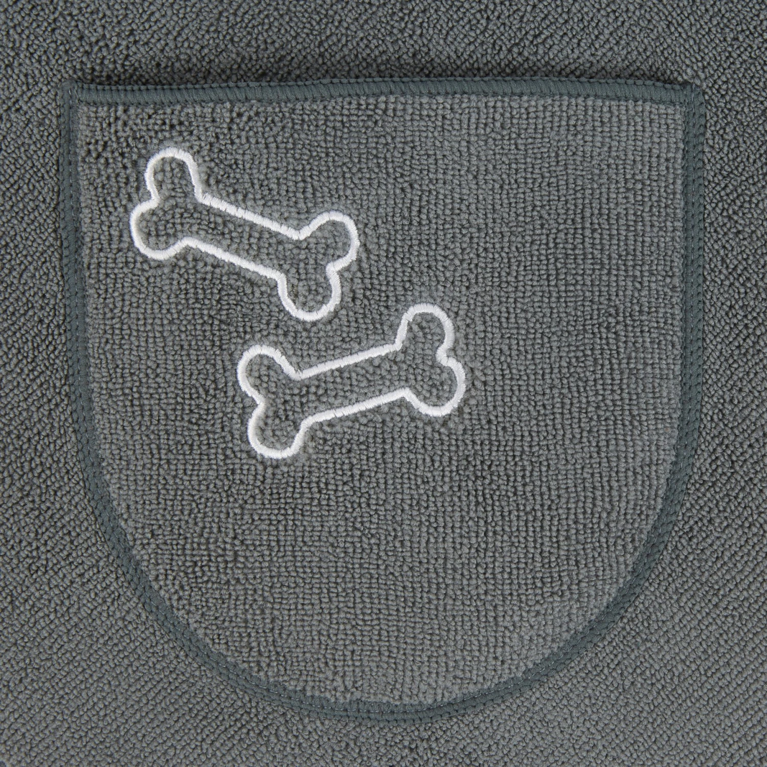 Frisco Embroidered Pawprint Microfiber Dog Bath Cape Towel 7 Frisco Embroidered Pawprint Microfiber Dog Bath Cape Towel - Image 5