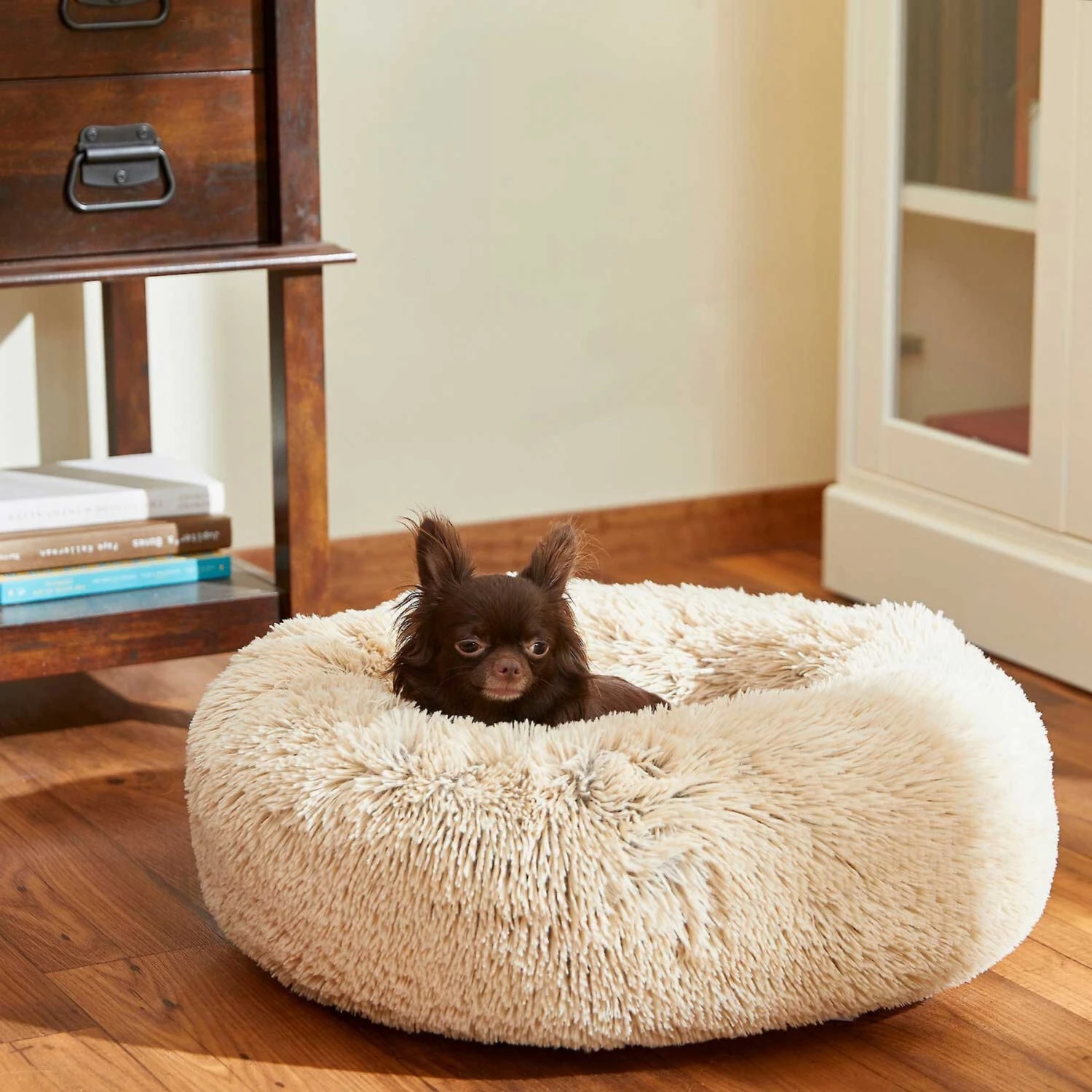 Frisco Eyelash Cat & Dog Bolster Bed & Frisco Eyelash Cat & Dog Bolster Bed 7 Frisco Eyelash Cat & Dog Bolster Bed & Frisco Eyelash Cat & Dog Bolster Bed - Image 5