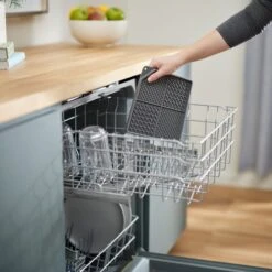 Frisco Non-skid Square Silicone Dog & Cat Lick Mat 12 Frisco Non-skid Square Silicone Dog & Cat Lick Mat -Frisco 363402 PT4. AC SS1800 V1665170735